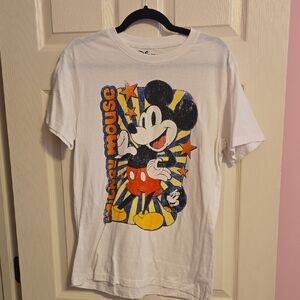 Disney White Graphic Tee‎